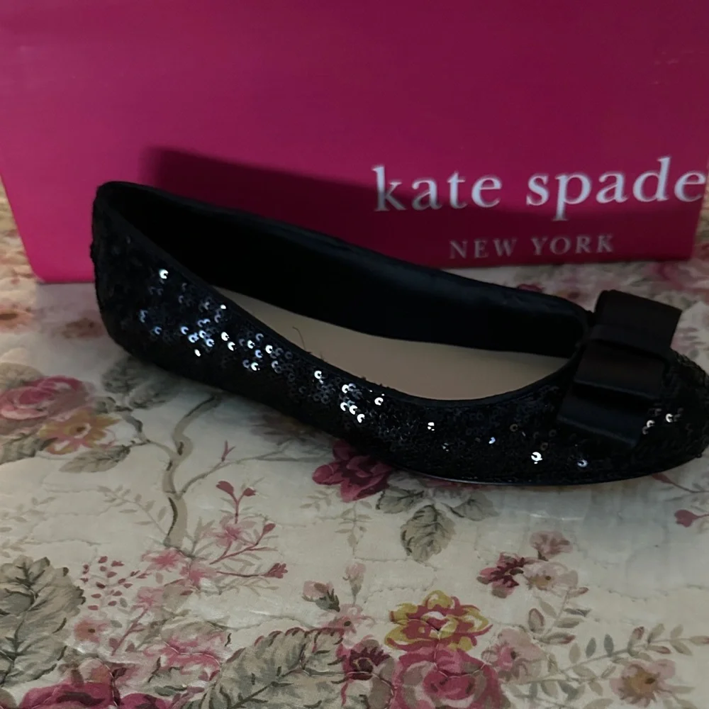 Kate Spade Black Sequin Flats with Bow - Picture 1 of 2